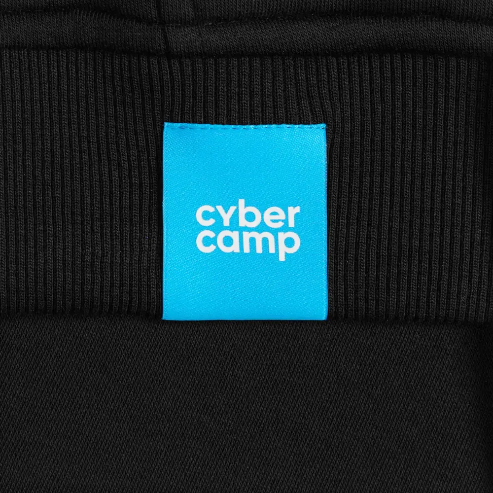 Жаккардовый лейбл Cyber Camp на худи