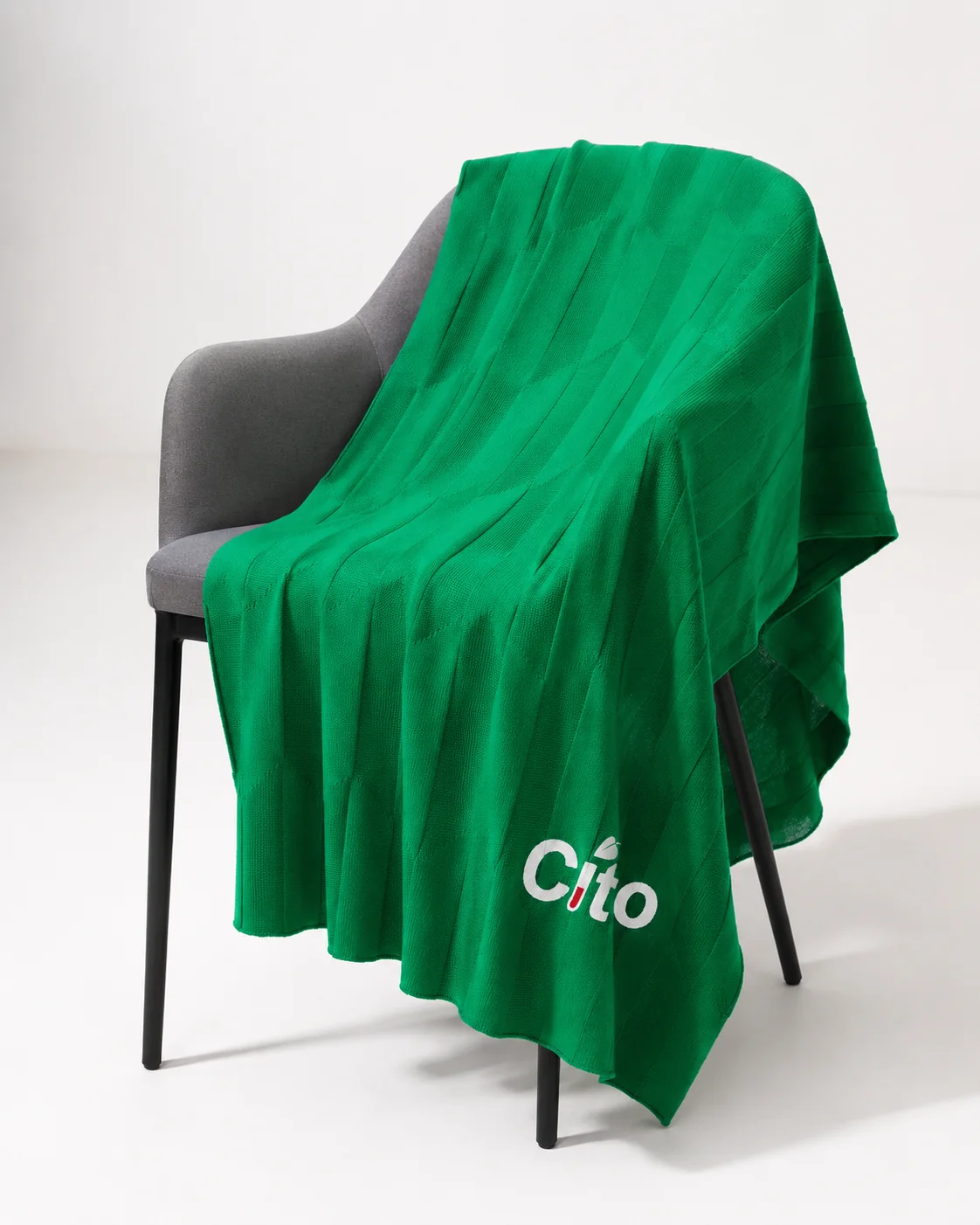 Зелёный корпоративный плед Cito с вышивкой логотипа