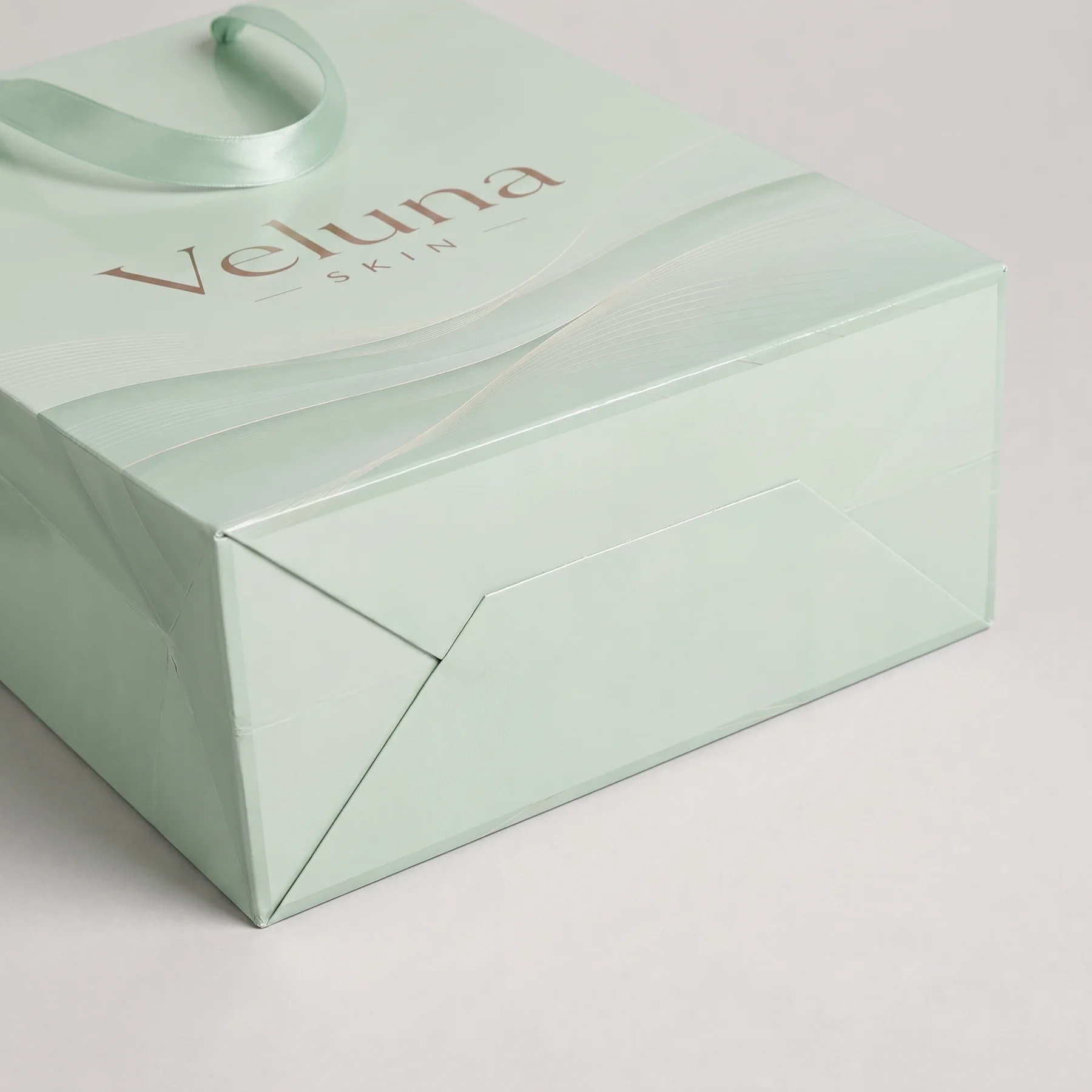 Складное дно бумажного пакета Veluna Skin