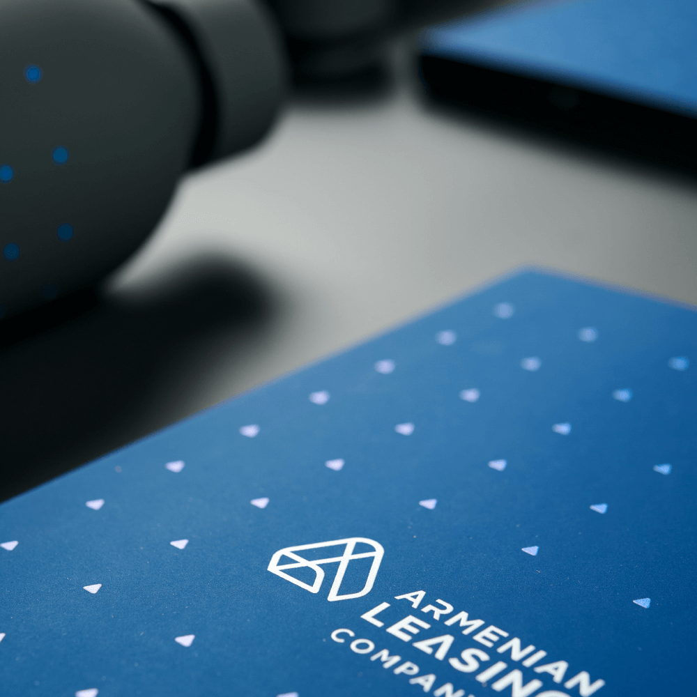 Мерч с логотипом для ARMLeasing: фотография реализованного проекта 7