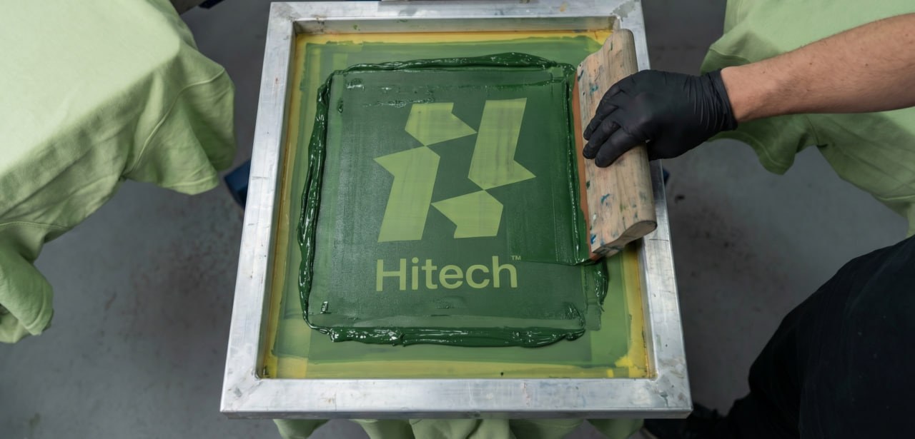 Худи, шоппер и панама: Hitech: фотография реализованного проекта 11