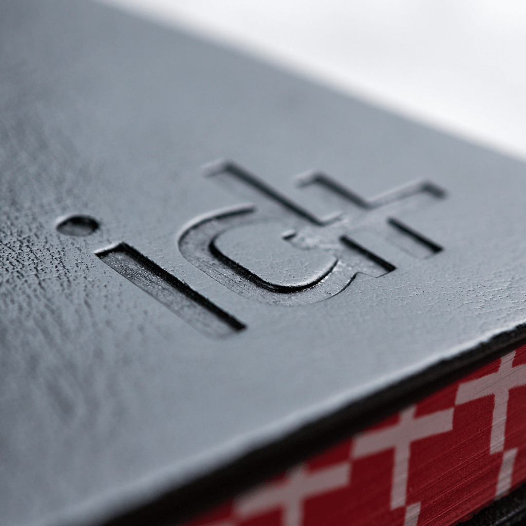 Стильный сет с продуманным брендингом: фотография реализованного проекта 5