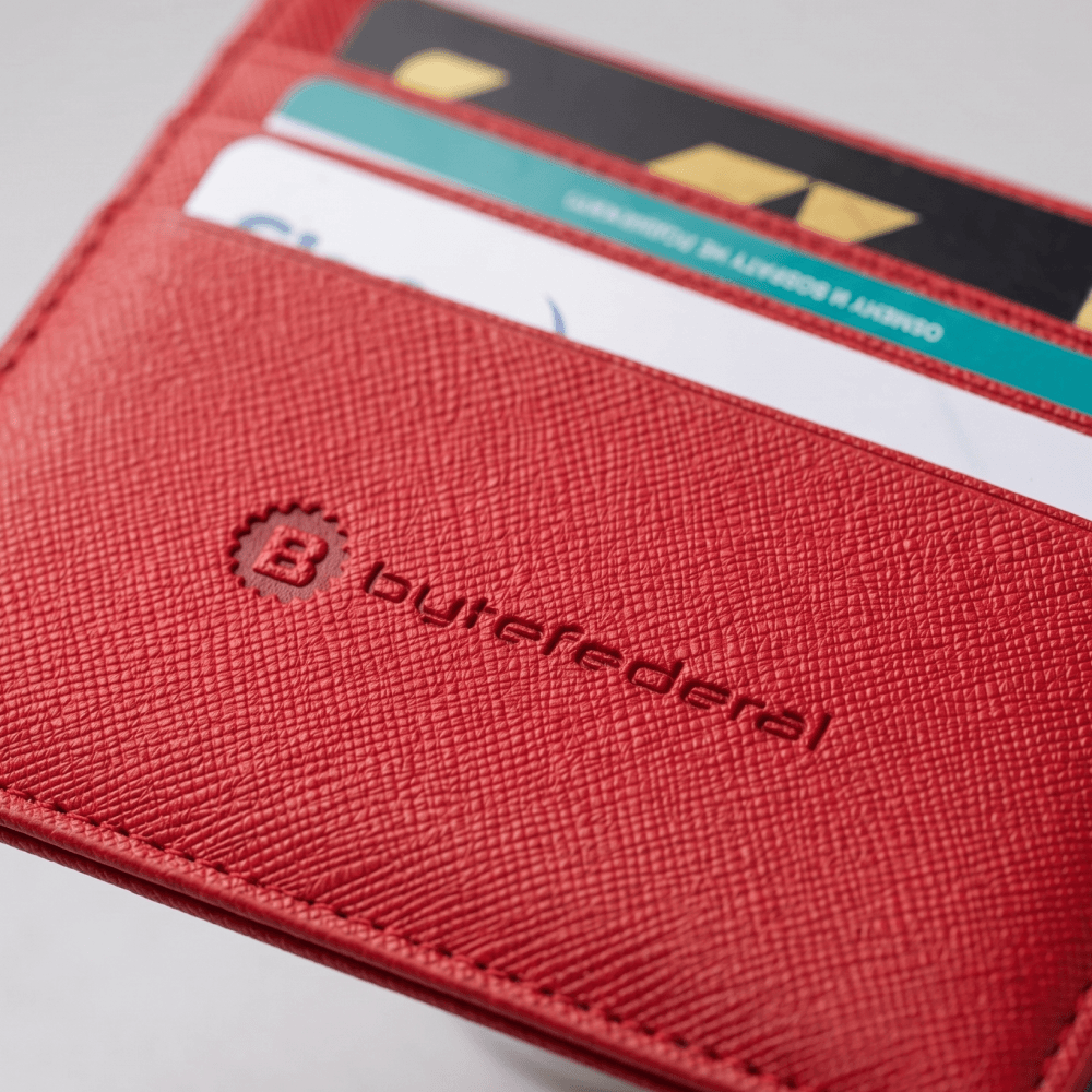 Фирменная коробка ByteFederal с картой мира