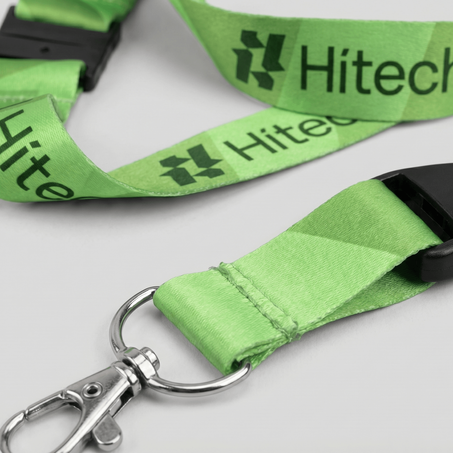 Оформление и мерч для Hitech: фотография реализованного проекта 2